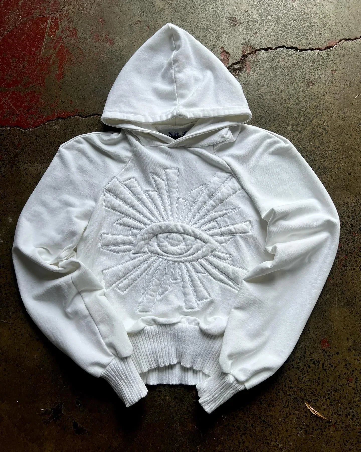 365Cool® - EMBROIDERED EYE HOODIE-