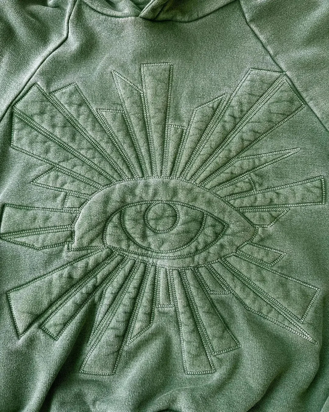 365Cool® - EMBROIDERED EYE HOODIE-